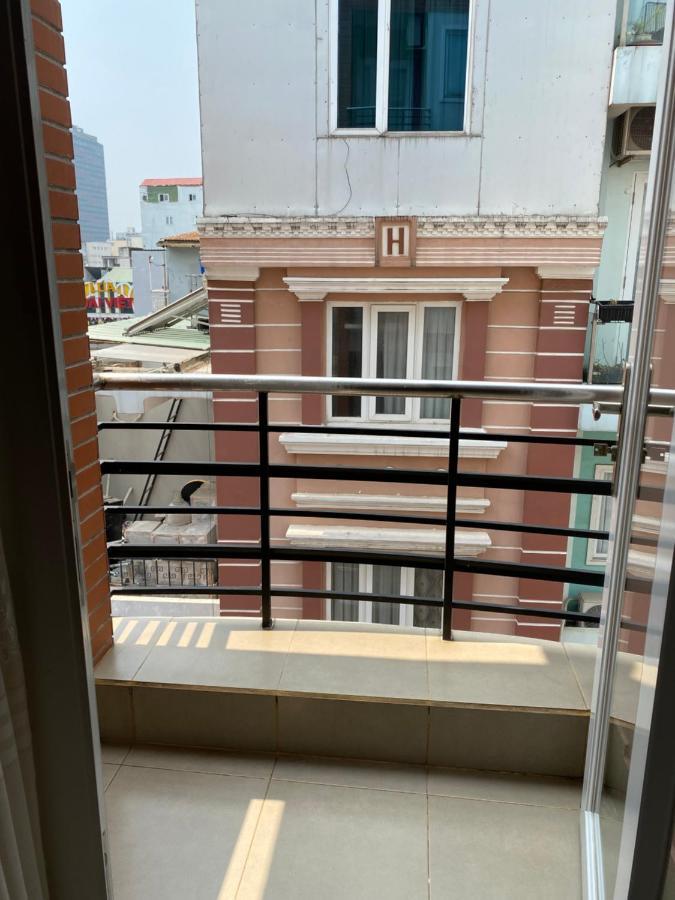 Kim Hotel Хошимин Екстериор снимка
